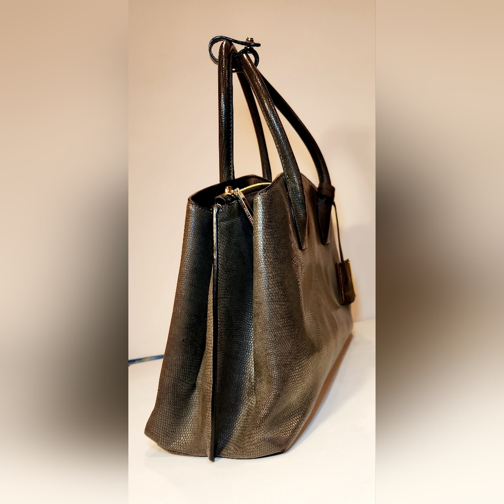 Henri Bendel Premium Luxe Line Gray Satchel - Picture 5 of 9